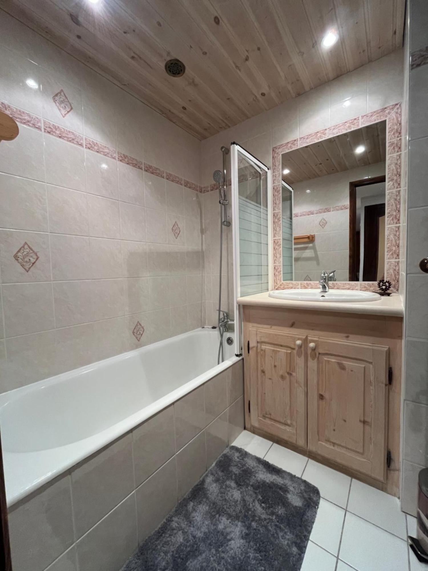 Grand Chalet - Appartement 5Pax Au Pied Des Pistes - Parking - Skiroom - Cheminee Decorative- Balcons Tignes Extérieur photo