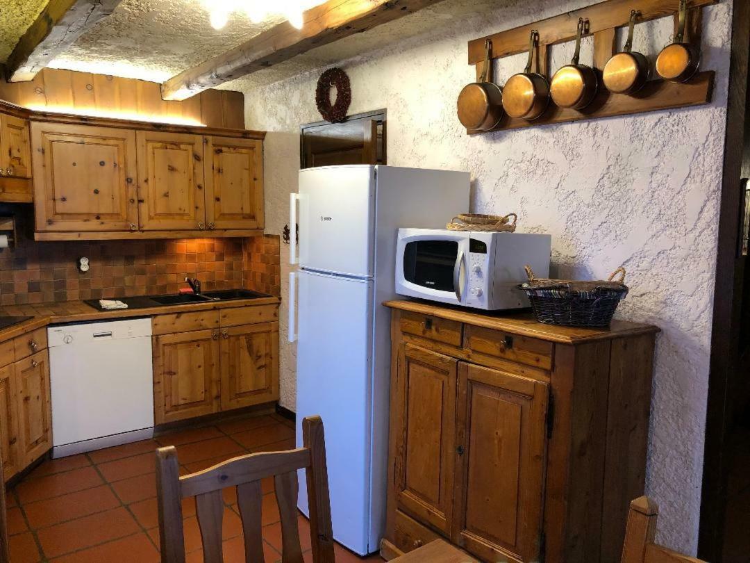 Grand Chalet - Appartement 5Pax Au Pied Des Pistes - Parking - Skiroom - Cheminee Decorative- Balcons Tignes Extérieur photo